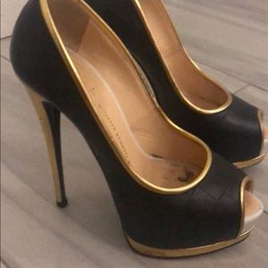 Giuseppe zanotti pumps